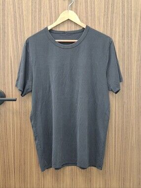 LULULEMON Basic Athletic T-shirt SZ L